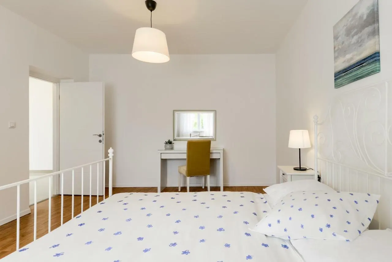 Lrs Apartment In The Center Of Zadar