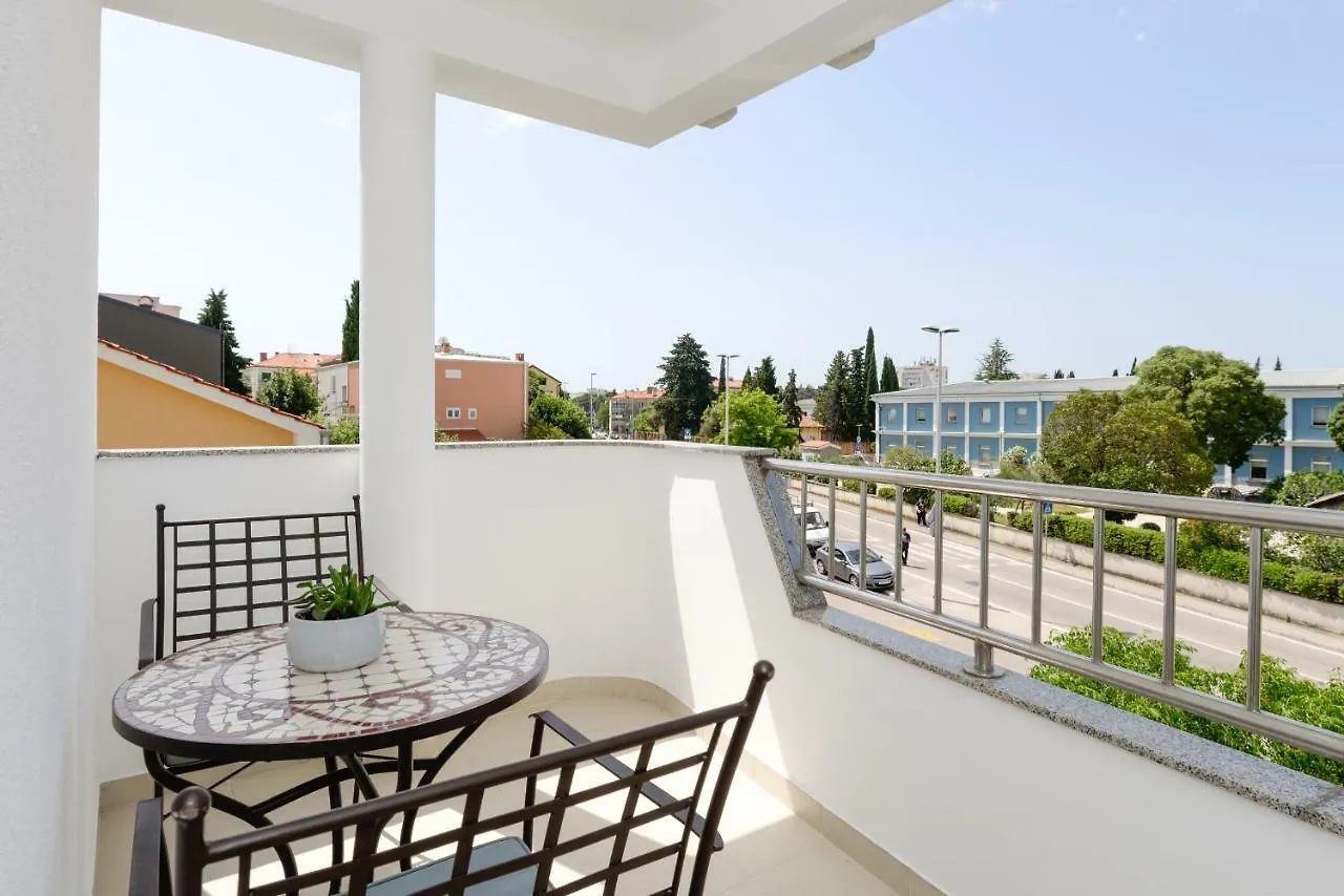 Lrs Apartment In The Center Of Zadar